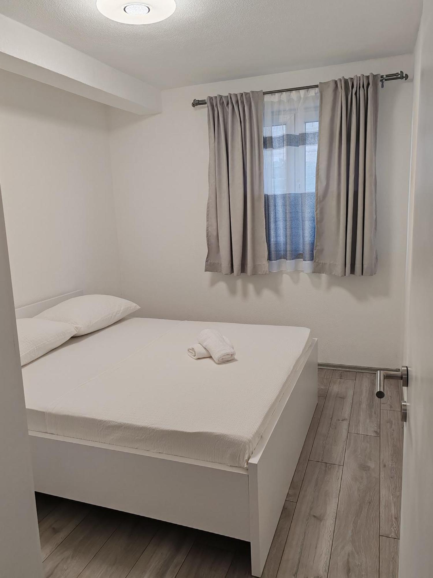 Apartman Iva Neum Exterior photo