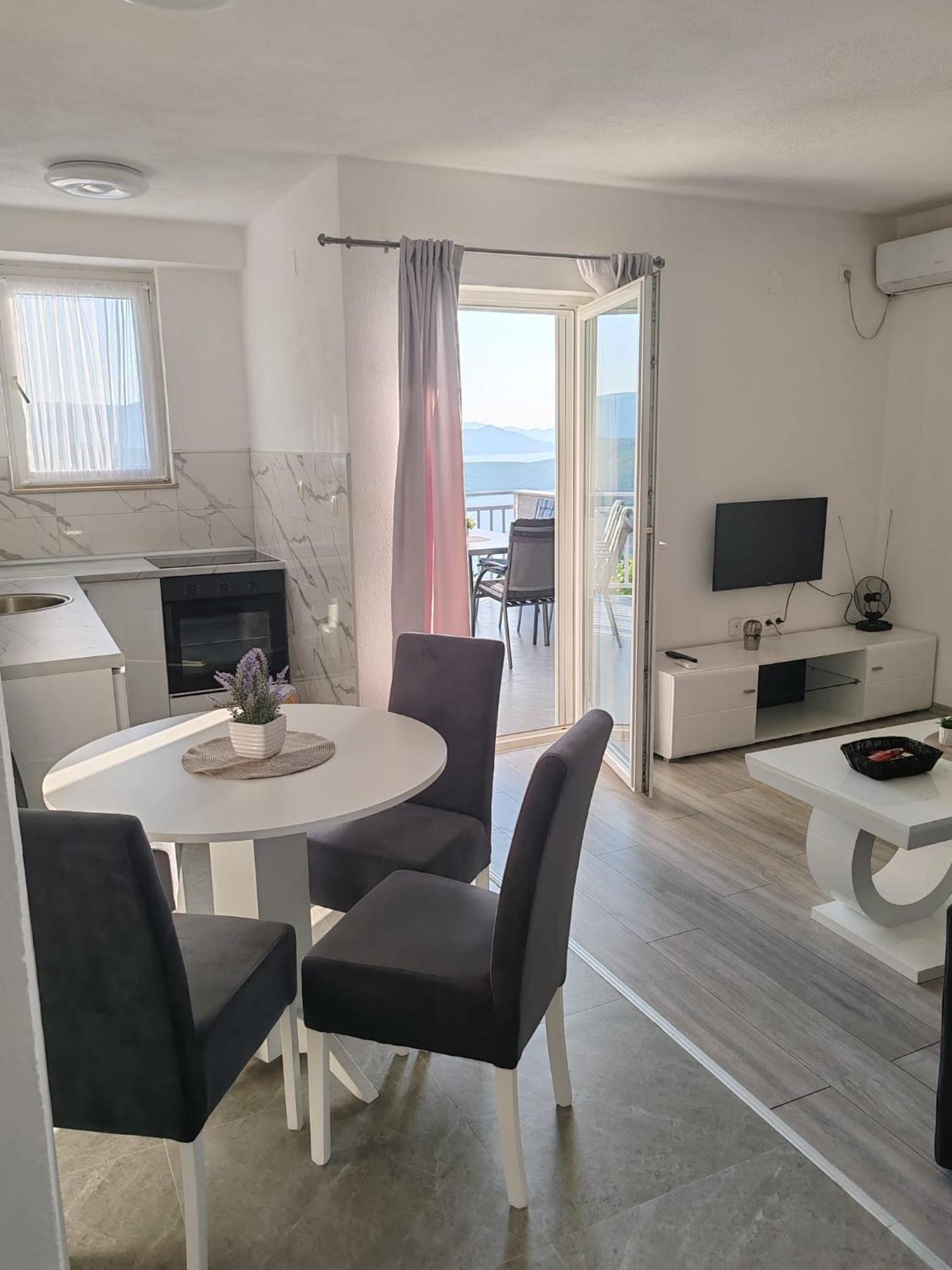 Apartman Iva Neum Exterior photo
